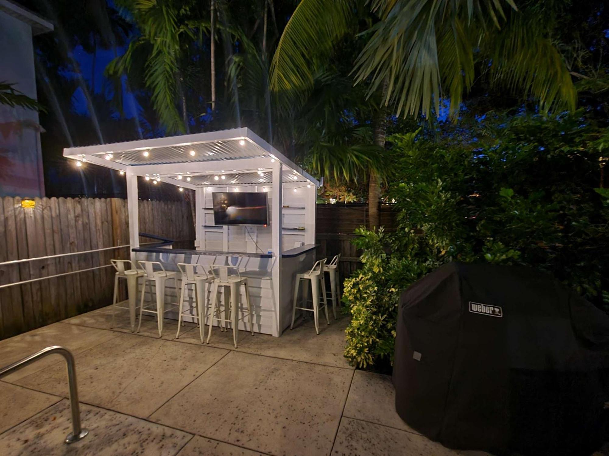 Duval Street Suite With Pool Key West Eksteriør billede